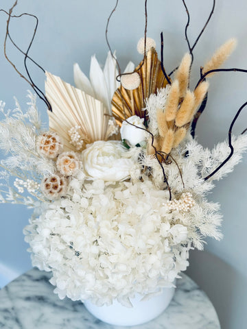 Neutral whites dry floral vase