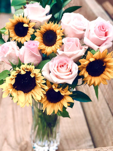 Sunflower and pink rose bouquet