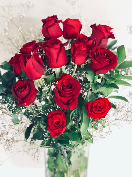 Romantic red roses