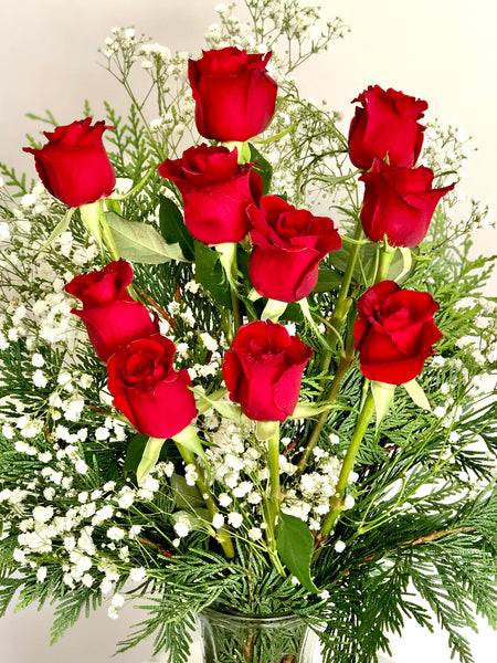 Romantic red long stem rose bouquet
