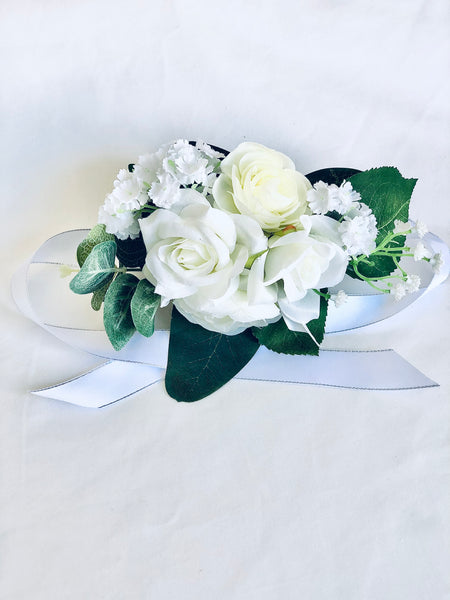 Silk wrist flower corsage