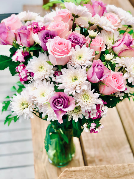 Deluxe purple and pink rose bouquet