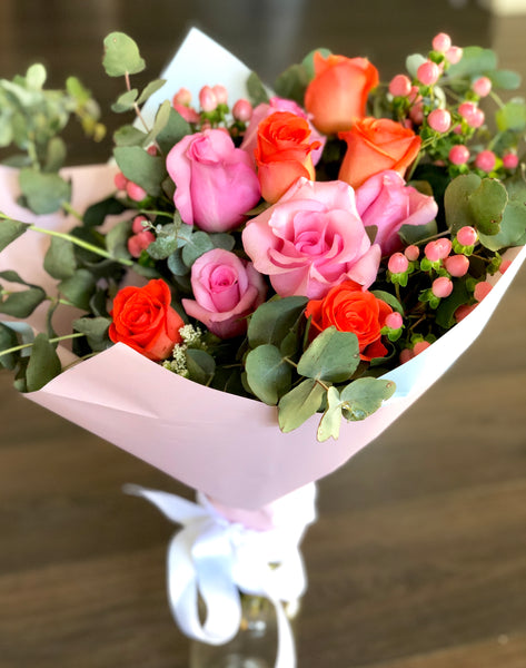 Peach and pink rose bouquet