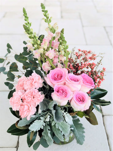 Pink rose and carnation bouquet